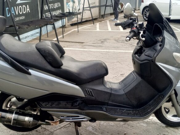 2000 Suzuki Burgman (SkyWave) 400, серый, 120000 рублей - вид 2
