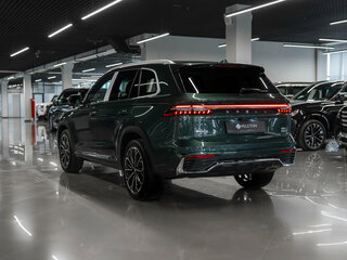 2026 Geely Monjaro (Xingyue L) I Рестайлинг 2 (China Market), зелёный, 4400000 рублей, вид 4