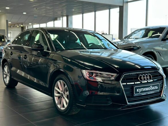 2020 Audi A3 III (8V) Рестайлинг, чёрный, 1390000 рублей - вид 2