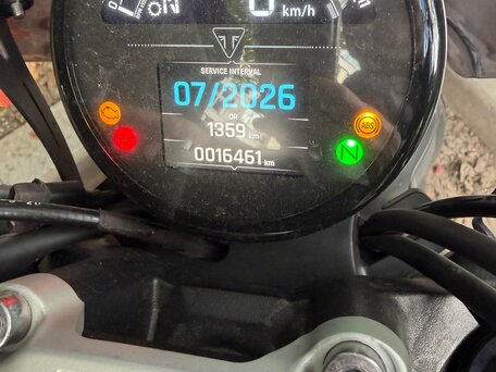2022 Triumph Trident 660, чёрный, 750000 рублей, вид 4