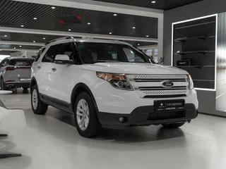 2015 Ford Explorer V, белый, 2150000 рублей, вид 2
