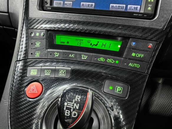 2015 Toyota Prius III Рестайлинг (XW30), серый, 1399000 рублей - вид 18