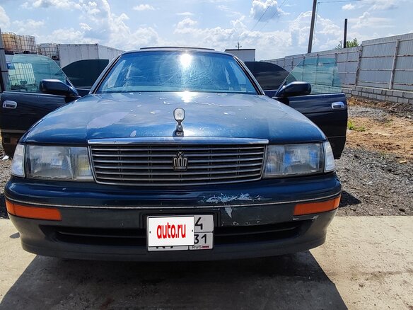 1993 Toyota Crown IX (S140), зелёный, 225000 рублей