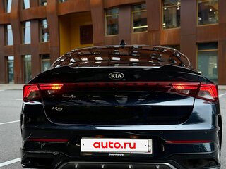 2020 Kia K5 III, синий, 2020000 рублей, вид 4