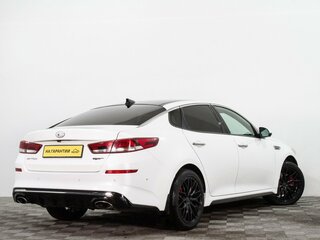 2018 Kia Optima IV Рестайлинг, белый, 2049000 рублей, вид 4