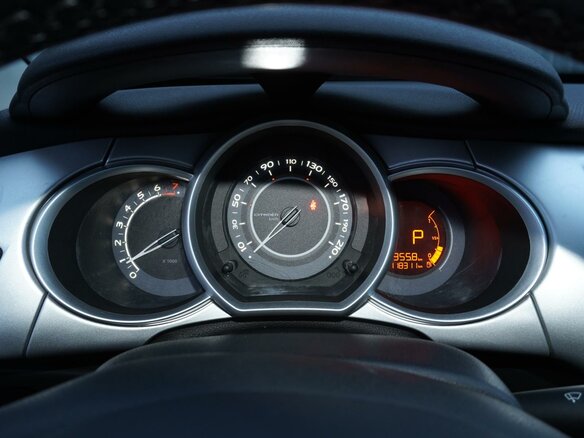 2012 Citroen C3 II, серый, 598000 рублей - вид 10