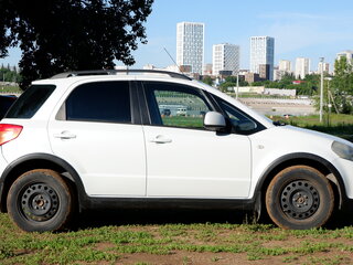 2011 Suzuki SX4 I (Classic) Рестайлинг, белый, 700000 рублей, вид 4