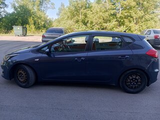 2015 Kia Ceed II Рестайлинг, синий, 800000 рублей, вид 5