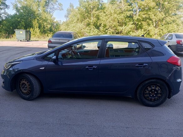 2015 Kia Ceed II Рестайлинг, синий, 800000 рублей - вид 4