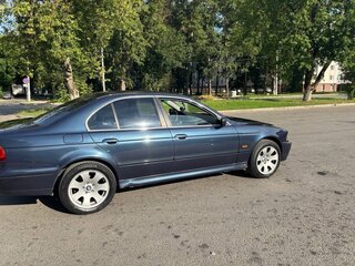2002 BMW 5 серии 525i IV (E39) Рестайлинг, синий, 600000 рублей, вид 4