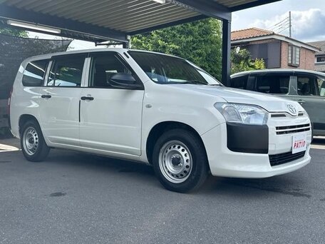 2016 Toyota Probox I Рестайлинг, белый, 750000 рублей, вид 2