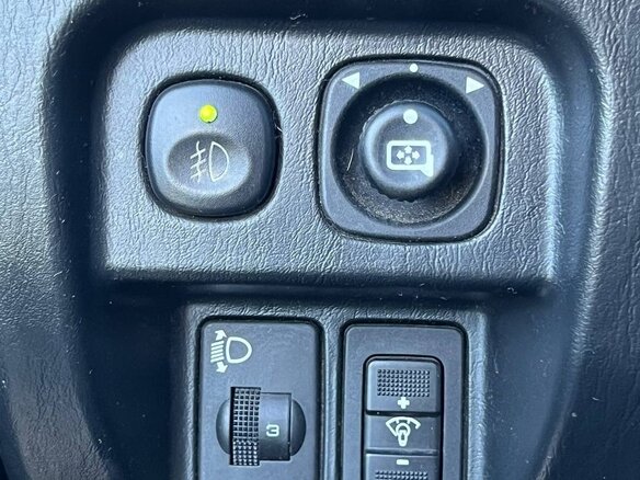 2005 Ford Maverick III, чёрный, 625000 рублей - вид 19