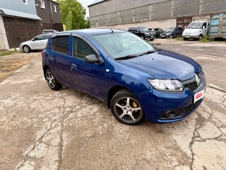 2014 Renault Sandero II, синий, 765000 рублей, вид 2