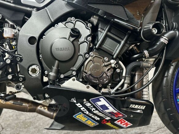 2017 Yamaha MT-10SP, серебристый, 1470000 рублей - вид 20