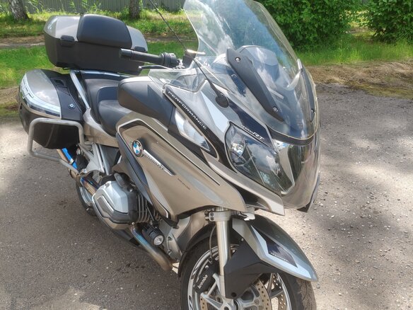 2016 BMW R 1200 RT, серебристый, 1075000 рублей