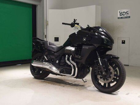 2014 Honda CTX 1300, чёрный, 985000 рублей, вид 3