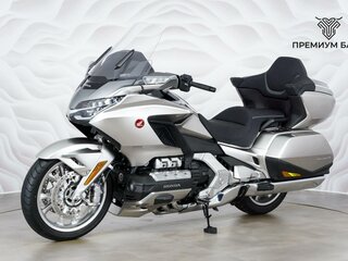 2023 Honda GL 1800 Gold Wing, серебристый, 3227000 рублей, вид 3