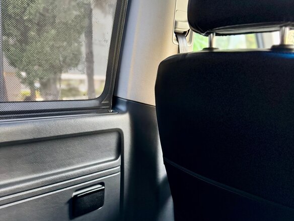 2010 Volkswagen Caravelle T5 Рестайлинг, серебристый, 1800000 рублей - вид 23
