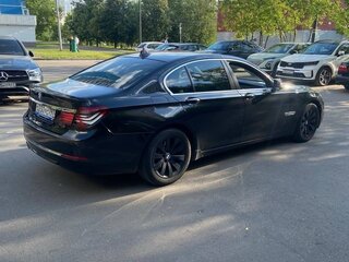 2013 BMW 7 серии 730d xDrive V (F01/F02/F04) Рестайлинг, чёрный, 2100000 рублей, вид 3