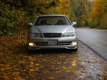 1998 Toyota Chaser VI (X100), серебристый, 1006410 рублей, вид 1