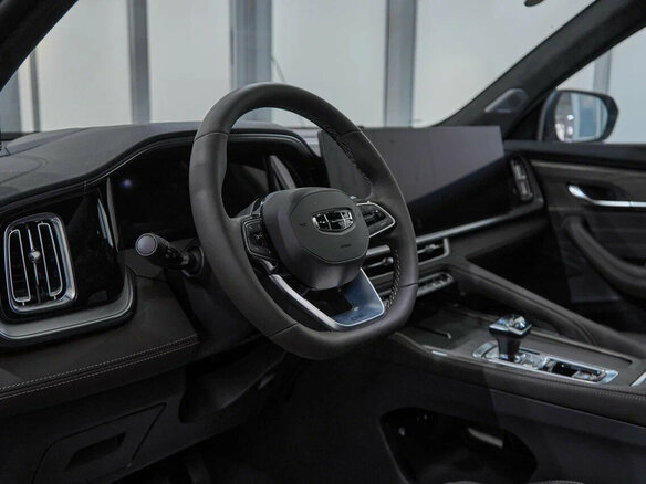 2026 Geely Monjaro (Xingyue L) I Рестайлинг 2 (China Market), серый, 5700000 рублей - вид 7