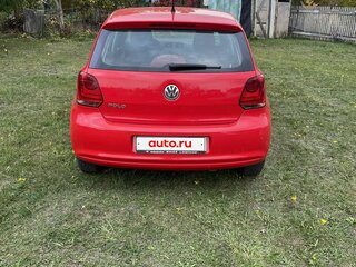 2009 Volkswagen Polo IV Рестайлинг, красный, 495000 рублей, вид 5