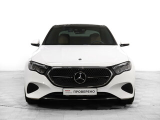 2025 Mercedes-Benz E-Класс 200 VI (W214, S214), белый, 6790000 рублей, вид 2