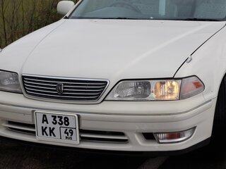 1996 Toyota Mark II VIII (X100), белый, 815000 рублей, вид 5