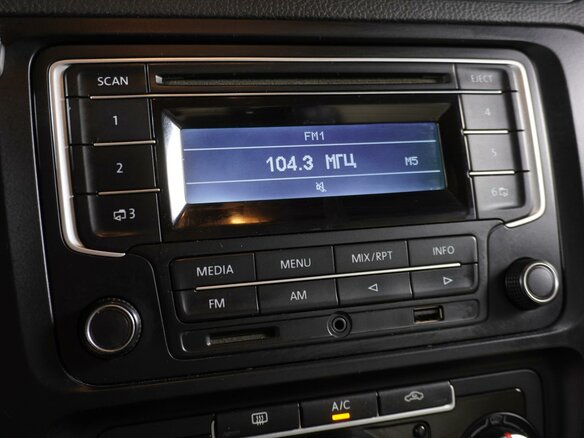 2014 Volkswagen Jetta VI, белый - вид 13