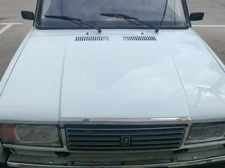 2001 Lada (ВАЗ) 2107, белый, 110000 рублей, вид 1
