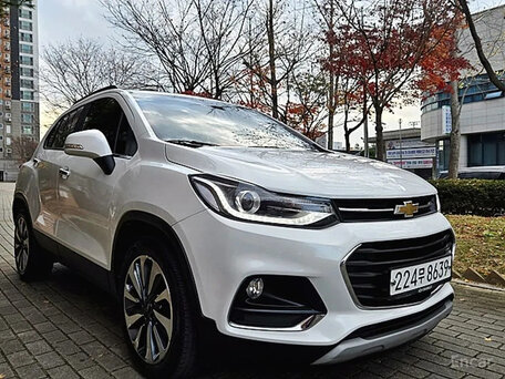 2020 Chevrolet Trax I Рестайлинг, белый, 1210000 рублей, вид 1