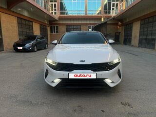 2020 Kia K5 III, белый, 1850000 рублей, вид 2