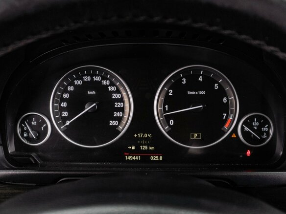 2010 BMW 5 серии 523i VI (F10/F11/F07), белый, 1900000 рублей - вид 12