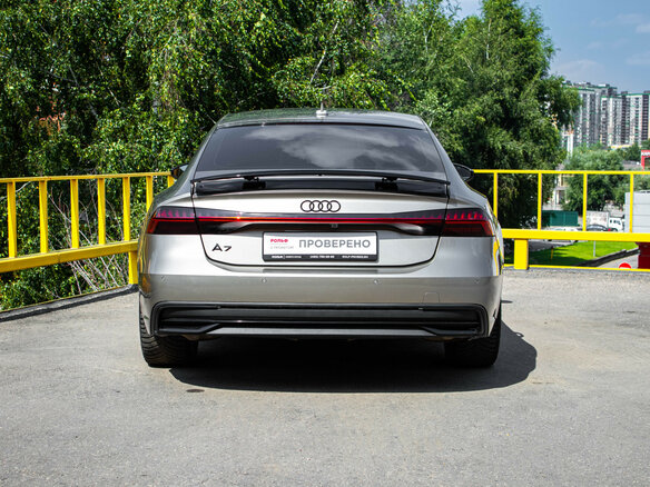 2018 Audi A7 55 TFSI II (4K), бежевый - вид 4