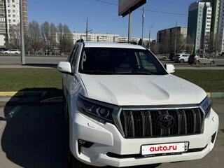 2015 Toyota Land Cruiser Prado 150 Series Рестайлинг 1, белый, 3450000 рублей, вид 2