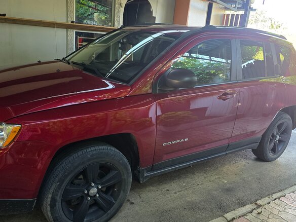 2012 Jeep Compass I Рестайлинг, красный, 1150000 рублей - вид 1