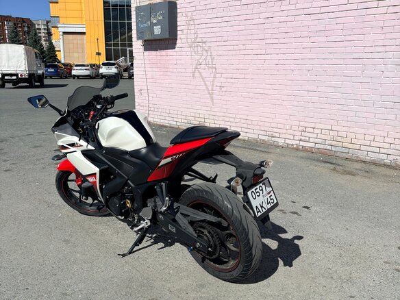 2016 Yamaha YZF-R3, белый, 430000 рублей - вид 12