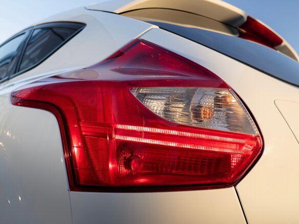 2012 Ford Focus III, белый, 900000 рублей - вид 4