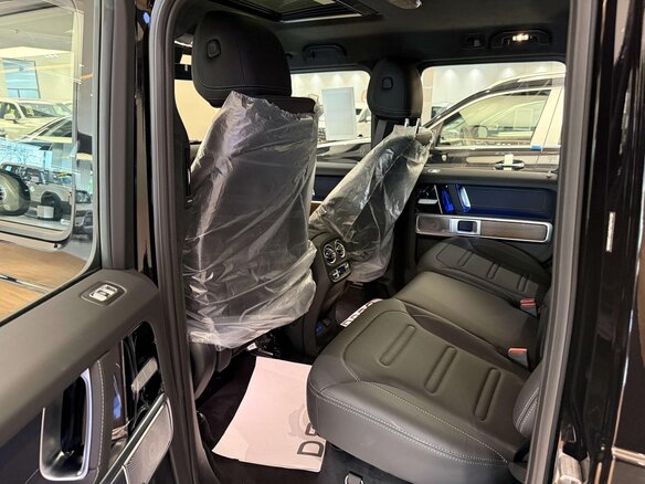 2026 Mercedes-Benz G-Класс 450 d III (W465) Рестайлинг, чёрный, 17000000 рублей - вид 13