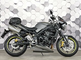 2010 Triumph Street Triple, серый, 455000 рублей, вид 3
