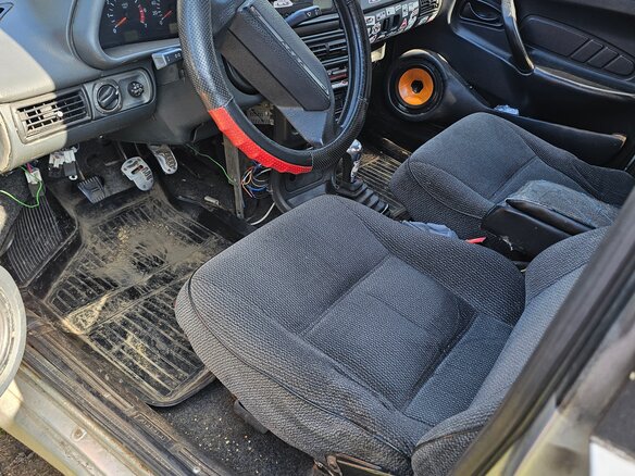 2002 Lada (ВАЗ) 2115, серебристый, 42000 рублей - вид 6