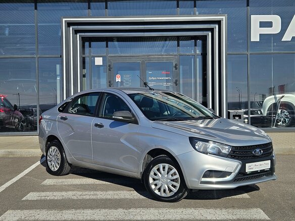 2019 Lada (ВАЗ) Vesta I, серебристый, 866000 рублей - вид 2