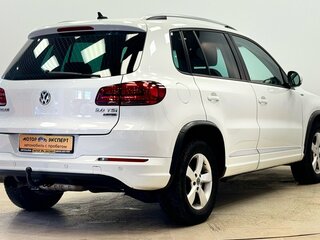2016 Volkswagen Tiguan I Рестайлинг, белый, 1575000 рублей, вид 5
