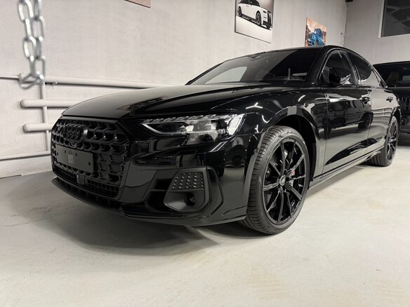 2026 Audi S8 IV (D5) Рестайлинг, чёрный, 27000000 рублей - вид 1