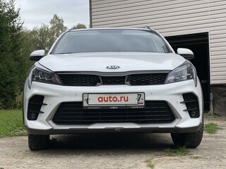 2021 Kia Rio X IV Рестайлинг, белый, 2200000 рублей, вид 3