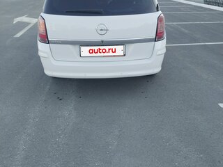 2014 Opel Astra H Рестайлинг, белый, 950000 рублей, вид 4