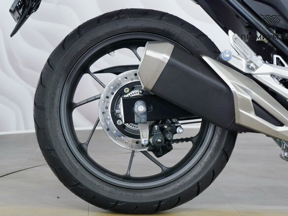 2026 Honda NC 750X, серый, 1349000 рублей - вид 8