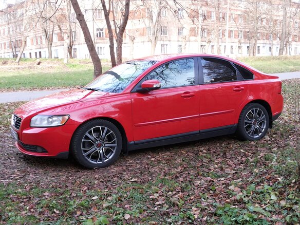 2007 Volvo S40 II Рестайлинг, красный, 700000 рублей - вид 8