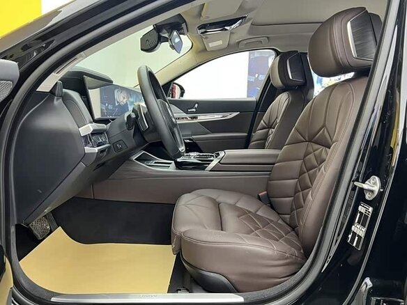 2024 BMW 7 серии 760i xDrive VII (G70), чёрный, 11150018 рублей - вид 7