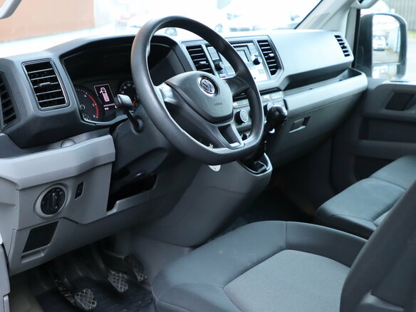 2022 Volkswagen Crafter, белый, 4500000 рублей - вид 9